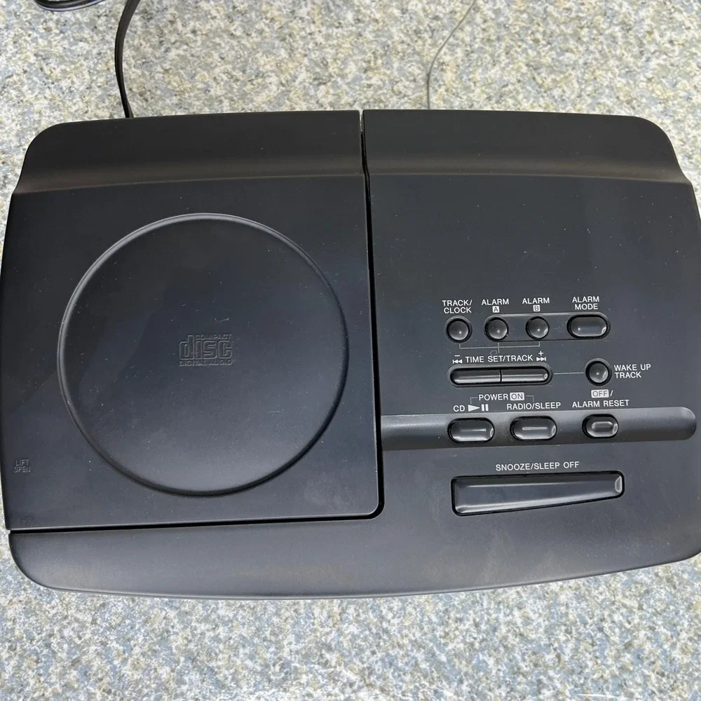 Sony CD Clock Radio ICF-CD810 Black AM FM Dream Machine Dual Alarm Vintage Works